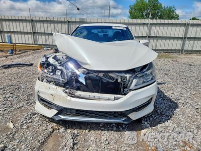 Zdjęcie 13 z 39 samochodu: 2017 HONDA ACCORD SPORT SPECIAL EDITION VIN:1HGCR2F15HA053038 - miniatura