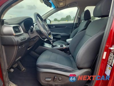 Zdjęcie 7 z 13 samochodu: 2020 KIA SORENTO LX VIN:5XYPGDA39LG673023 - miniatura