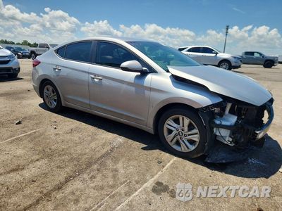 Czwarte zdjęcie samochodu z boku: 2020 HYUNDAI ELANTRA SEL VIN:5NPD84LF2LH597726 - miniatura
