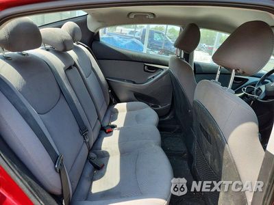 Zdjęcie 10 z 12 samochodu: 2016 HYUNDAI ELANTRA SE VIN:5NPDH4AE3GH739341 - miniatura