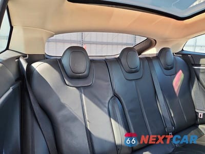 Zdjęcie 10 z 12 samochodu: 2013 TESLA MODEL S VIN:5YJSA1BG5DFP03896 - miniatura