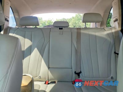 Zdjęcie 10 z 13 samochodu: 2015 BMW X5 XDRIVE35I VIN:5UXKR0C5XF0P11234 - miniatura