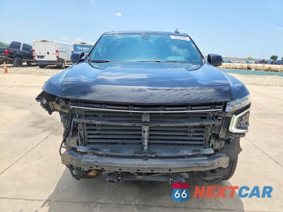 Piąte zdjęcie samochodu w środku: 2022 CHEVROLET SUBURBAN C1500 LT VIN:1GNSCCKD8NR279242 - miniatura