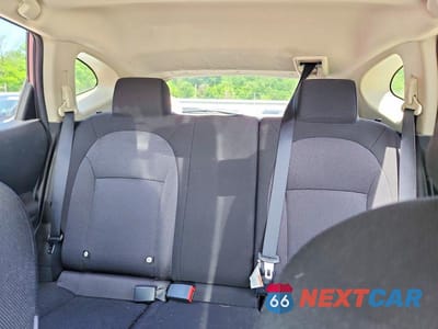 Zdjęcie 10 z 14 samochodu: 2013 NISSAN ROGUE S VIN:JN8AS5MVXDW115777 - miniatura