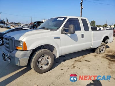 2005 FORD F250 SUPER DUTY 1FTSX20515EC09222 - główne zdjęcie licytacji z USA - miniatura