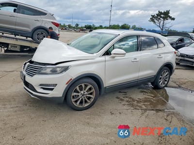 2015 LINCOLN MKC 5LMCJ2A94FUJ36421 - główne zdjęcie licytacji z USA - miniatura
