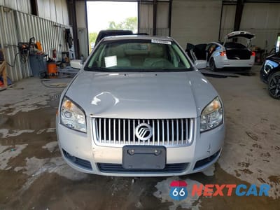 Piąte zdjęcie samochodu w środku: 2009 MERCURY MILAN PREMIER VIN:3MEHM08119R627063 - miniatura