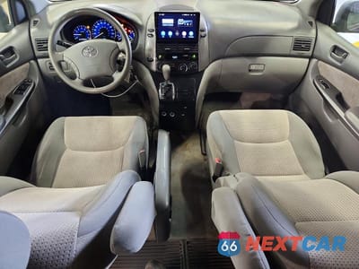 Zdjęcie 8 z 13 samochodu: 2009 TOYOTA SIENNA LE 7-PASSENGER VIN:5TDZK23C79S236321 - miniatura