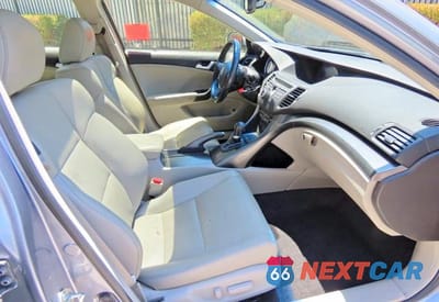 Piąte zdjęcie samochodu w środku: 2013 ACURA TSX TECH VIN:JH4CU2F6XDC007422 - miniatura