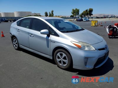 Czwarte zdjęcie samochodu z boku: 2012 TOYOTA PRIUS TWO VIN:JTDKN3DU4C5461301 - miniatura