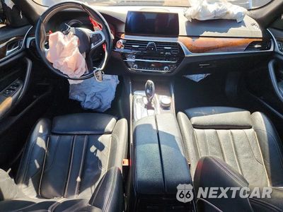 Zdjęcie 8 z 12 samochodu: 2019 BMW 540 XI VIN:WBAJE7C59KWW18467 - miniatura