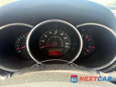 Zdjęcie 8 z 10 samochodu: 2013 KIA SORENTO LX VIN:5XYKT3A68DG391838 - miniatura