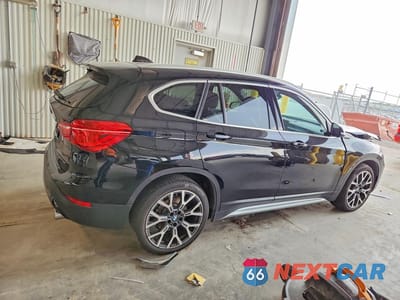 Trzecie zdjęcie samochodu z tyłu: 2021 BMW X1 XDRIVE28I VIN:WBXJG9C01M5U09104 - miniatura