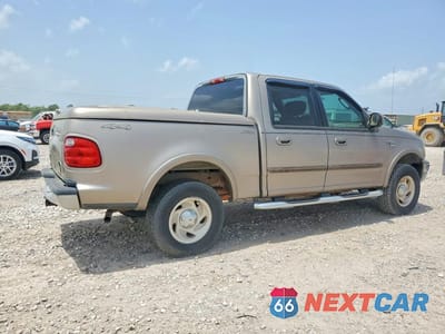Trzecie zdjęcie samochodu z tyłu: 2003 FORD F-150 VIN:1FTRW08L73KD56670 - miniatura