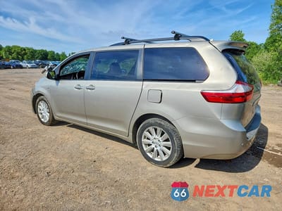 Drugie zdjęcie samochodu z przodu: 2017 TOYOTA SIENNA LIMITED PREMIUM 7-PASSENGER VIN:5TDDZ3DC1HS154108 - miniatura