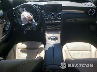 Zdjęcie 8 z 12 samochodu: 2020 MERCEDES-BENZ C 300 VIN:W1KWF8DB0LR600414 - miniatura