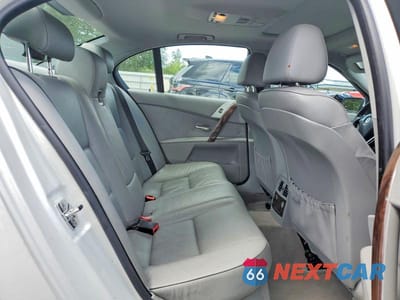 Zdjęcie 10 z 12 samochodu: 2005 BMW 525 I VIN:WBANA53525B858490 - miniatura