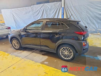 Drugie zdjęcie samochodu z przodu: 2021 HYUNDAI KONA SEL VIN:KM8K22AA0MU604311 - miniatura
