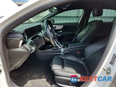 Zdjęcie 7 z 12 samochodu: 2019 MERCEDES-BENZ A 220 4MATIC VIN:WDD3G4FB9KW002697 - miniatura