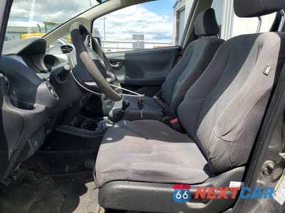 Zdjęcie 7 z 12 samochodu: 2012 HONDA FIT VIN:JHMGE8G37CS001734 - miniatura