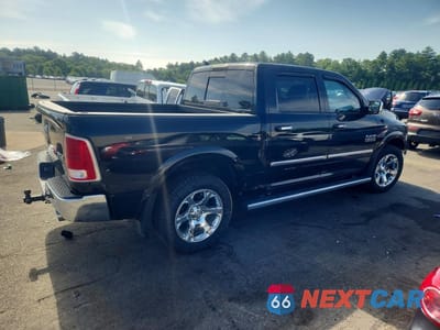 Trzecie zdjęcie samochodu z tyłu: 2018 RAM 1500 LARAMIE VIN:1C6RR7NM1JS258297 - miniatura