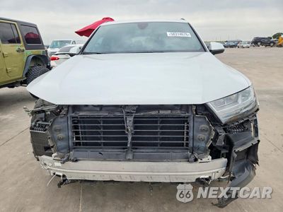 Piąte zdjęcie samochodu w środku: 2018 AUDI Q7 PRESTIGE VIN:WA1VAAF70JD041133 - miniatura
