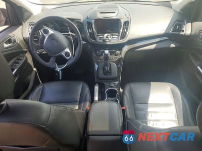 Zdjęcie 8 z 12 samochodu: 2015 FORD ESCAPE TITANIUM VIN:1FMCU9J96FUB49190 - miniatura