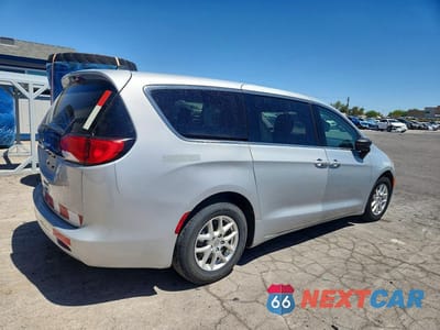 Trzecie zdjęcie samochodu z tyłu: 2023 CHRYSLER VOYAGER LX VIN:2C4RC1CG9PR553999 - miniatura
