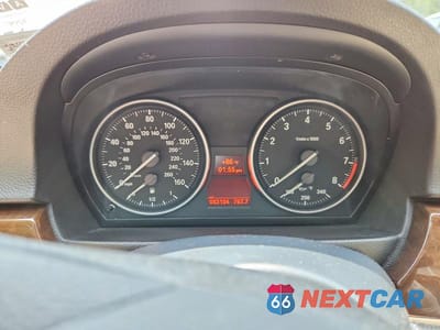 Zdjęcie 9 z 12 samochodu: 2011 BMW 328 XI SULEV VIN:WBAKF5C59BE656079 - miniatura