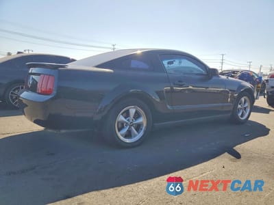 Trzecie zdjęcie samochodu z tyłu: 2007 FORD MUSTANG VIN:1ZVFT80N275357900 - miniatura