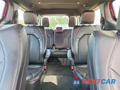 Zdjęcie 10 z 13 samochodu: 2025 CHRYSLER PACIFICA SELECT VIN:2C4RC1BG0SR544991 - miniatura