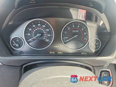 Zdjęcie 9 z 12 samochodu: 2018 BMW 330 I VIN:WBA8B9C52JAE22341 - miniatura