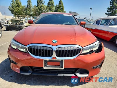 Piąte zdjęcie samochodu w środku: 2022 BMW 330I VIN:3MW5R1J01N8C25215 - miniatura