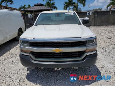 Piąte zdjęcie samochodu w środku: 2017 CHEVROLET SILVERADO K1500 VIN:3GCUKNEC6HG185559 - miniatura