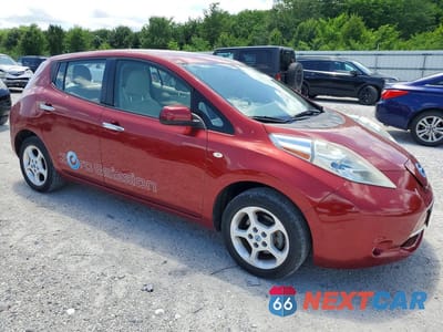 Czwarte zdjęcie samochodu z boku: 2011 NISSAN LEAF SV VIN:JN1AZ0CP0BT007411 - miniatura
