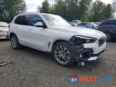 Czwarte zdjęcie samochodu z boku: 2019 BMW X5 XDRIVE40I VIN:5UXCR6C56KLL03135 - miniatura