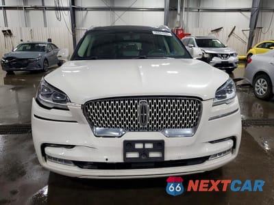 Piąte zdjęcie samochodu w środku: 2022 LINCOLN AVIATOR RESERVE VIN:5LM5J7XC7NGL02792 - miniatura