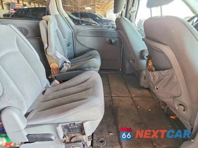 Zdjęcie 11 z 13 samochodu: 2006 DODGE GRAND CARAVAN SE VIN:1D4GP24RX6B639050 - miniatura