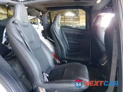 Zdjęcie 11 z 14 samochodu: 2023 TESLA MODEL X VIN:7SAXCBE51PF385766 - miniatura