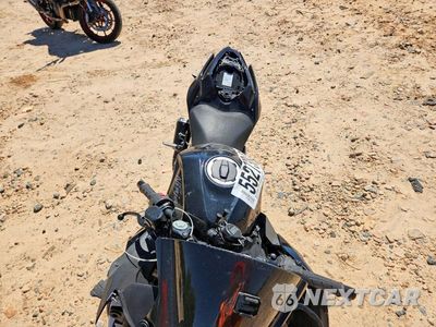 Piąte zdjęcie samochodu w środku: 2018 KAWASAKI EX400 VIN:JKAEXKG15JDA02961 - miniatura