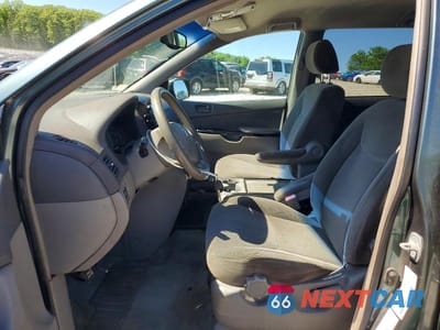 Zdjęcie 7 z 13 samochodu: 2004 TOYOTA SIENNA LE 7 PASSENGER VIN:5TDZA23C64S066237 - miniatura