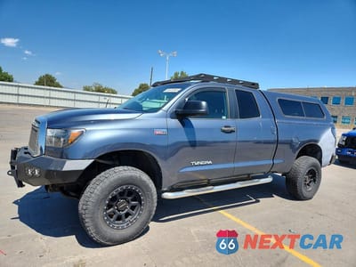 2010 TOYOTA TUNDRA DOUBLE CAB SR5 5TFUY5F11AX102360 - główne zdjęcie licytacji z USA - miniatura