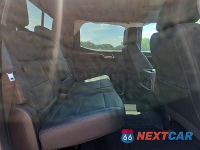 Zdjęcie 24 z 32 samochodu: 2025 GMC SIERRA C1500 SLT VIN:3GTPHDED4SG300701 - miniatura