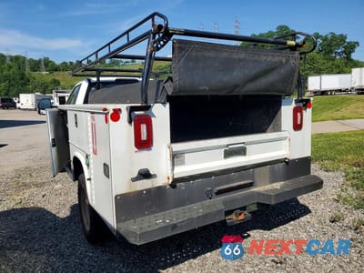 Drugie zdjęcie samochodu z przodu: 2019 FORD F550 SUPER DUTY VIN:1FDUF5HT3KEF85427 - miniatura