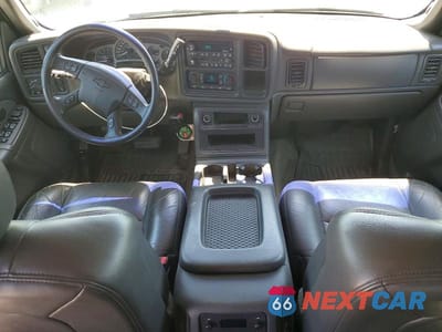 Zdjęcie 8 z 12 samochodu: 2003 CHEVROLET SILVERADO K3500 VIN:1GCJK33113F153752 - miniatura