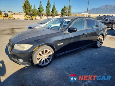 2011 BMW 328 WBAPH5G59BNN59443 - główne zdjęcie licytacji z USA - miniatura