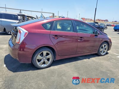 Trzecie zdjęcie samochodu z tyłu: 2013 TOYOTA PRIUS PERSONA SERIES SE VIN:JTDKN3DU9D5600694 - miniatura