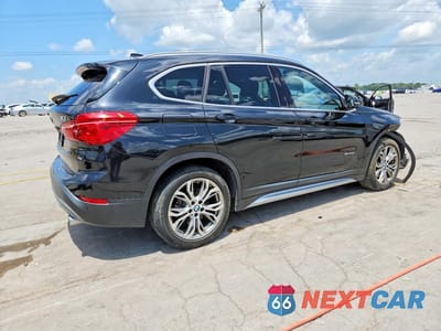 Trzecie zdjęcie samochodu z tyłu: 2017 BMW X1 XDRIVE28I VIN:WBXHT3C30H5F80579 - miniatura