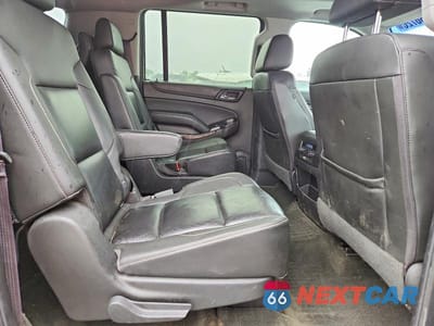 Zdjęcie 10 z 12 samochodu: 2016 CHEVROLET SUBURBAN K1500 LT VIN:1GNSKHKC5GR206128 - miniatura