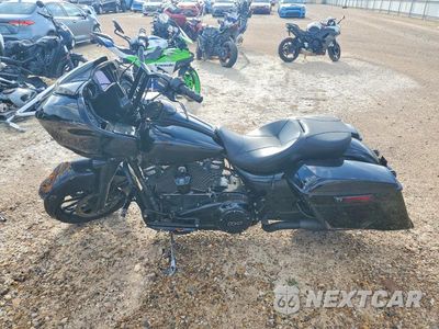 Trzecie zdjęcie samochodu z tyłu: 2019 HARLEY-DAVIDSON FLTRXS VIN:1HD1KTP10KB679658 - miniatura